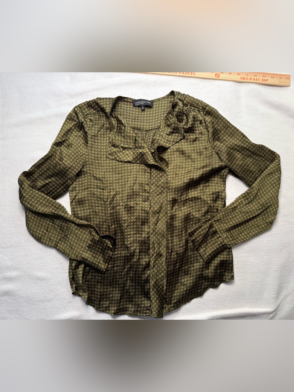 Jones New York Olive Green Printed Button-Front Shirt